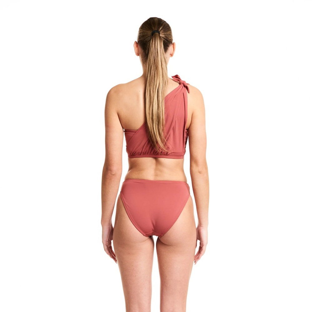 NWT Beth Richards swimsuit